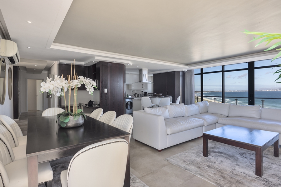 3 Bedroom Property for Sale in Bloubergstrand Western Cape